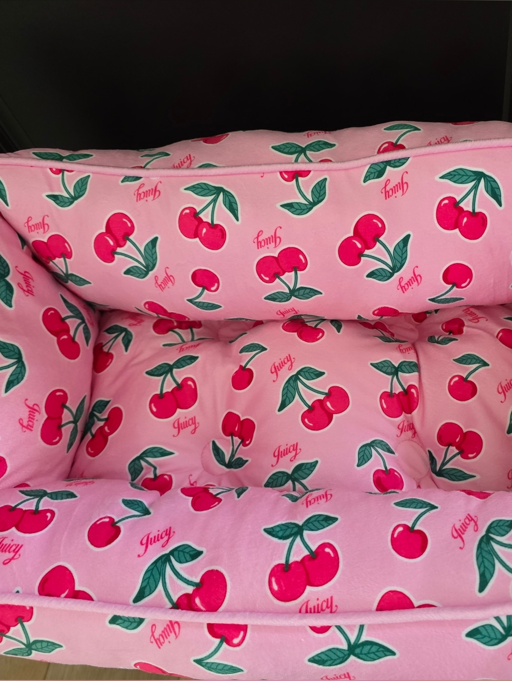 NWT Juicy Couture Pink Cherry-Print Velour Pet Bed - Picture 3 of 3